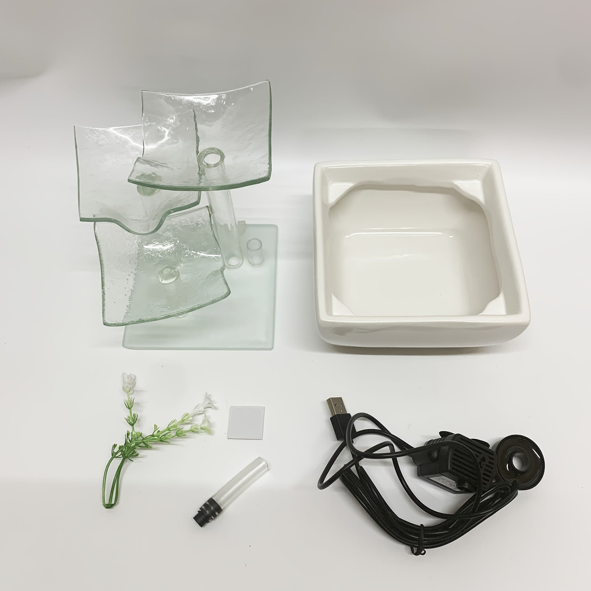 1pc Glass Tabletop Fountain Fiberglass And Ceramic Material Office Tabletop Water Fountain Elegant Ceramic Water Fountain for Home Decoration Glass Water Fountain with Nice LED Business Gifts Decoration Fountain for Tabletop And for Home Decoration