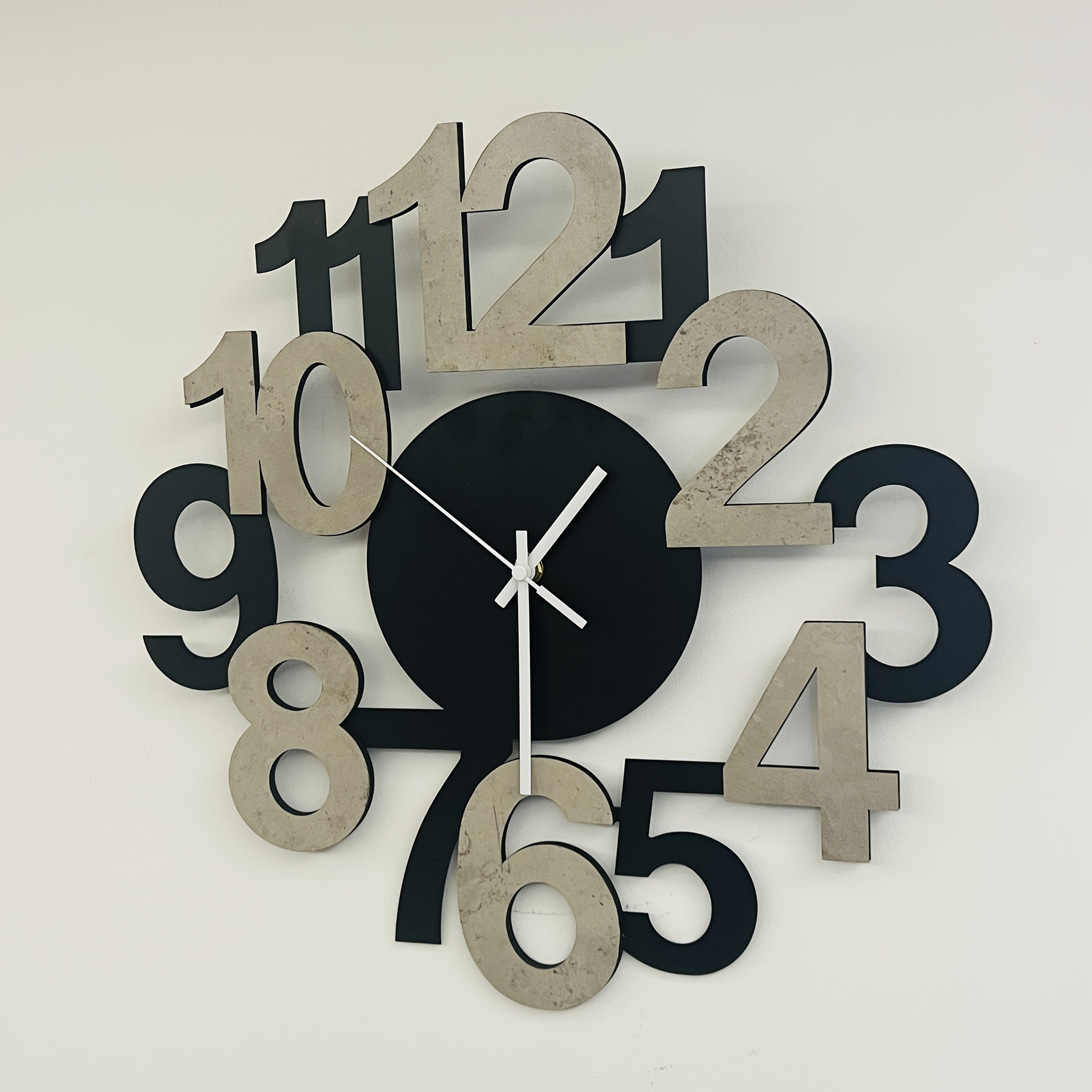 1pc Asymmetrical Digital Silhouette Wall Clock for Indoor and Outdoor Wall Clocks in Bedroom, Hall, Kitchen, Terrace, Dining Room